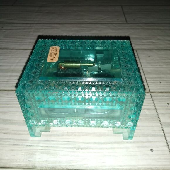 Sankyo Vintage Japan Music Box Lara's Theme 5 Dr. Zhivago Box Made In Hong Kong - Picture 8 of 10